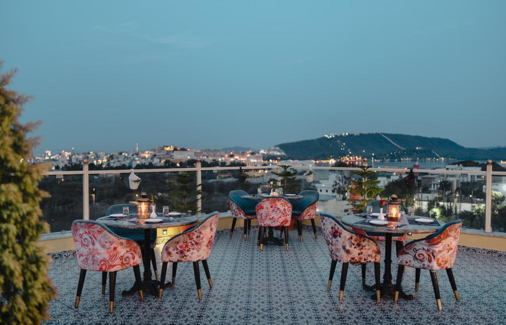The Chronicles - Near The Lake Pichola Udaipur Extérieur photo